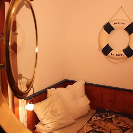 Cloud Ship Apartment Zingst